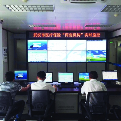 诸暨最新药店3000元能套现多少方法分析(最方便真实的诸暨急用钱如何提取医保卡里的钱方法)